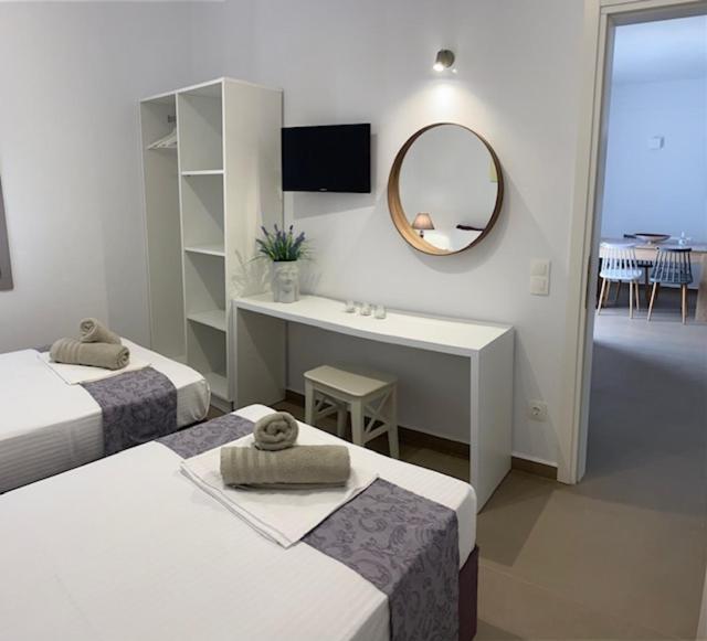 Levanda Guest Houses Andiparos Exterior photo